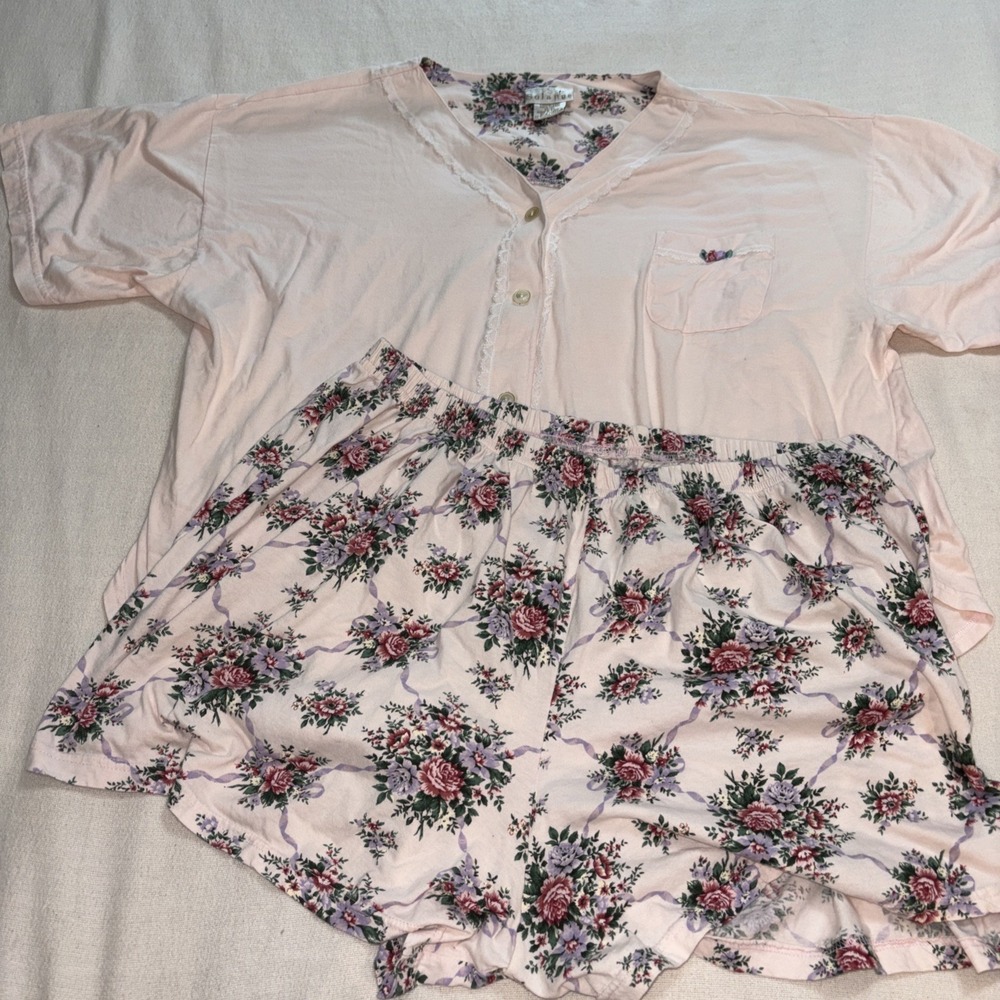 Vintage Solange Pajamas 2pc Top & Shorts Pink Floral Colton Women's 22/24